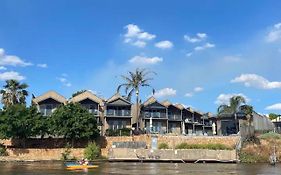 The Jetty Penthouse, Unit 9